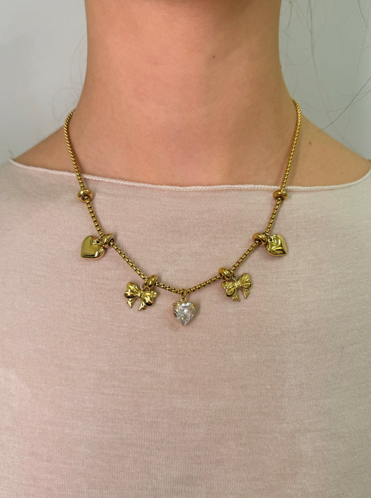 collana fiocchetti