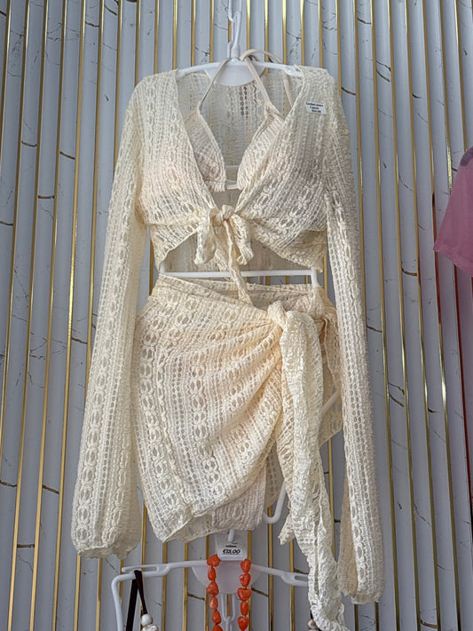 Bikini Sharon in pizzo
